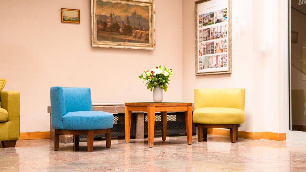 Hotel Golden Key Prague Castle Bagian luar foto