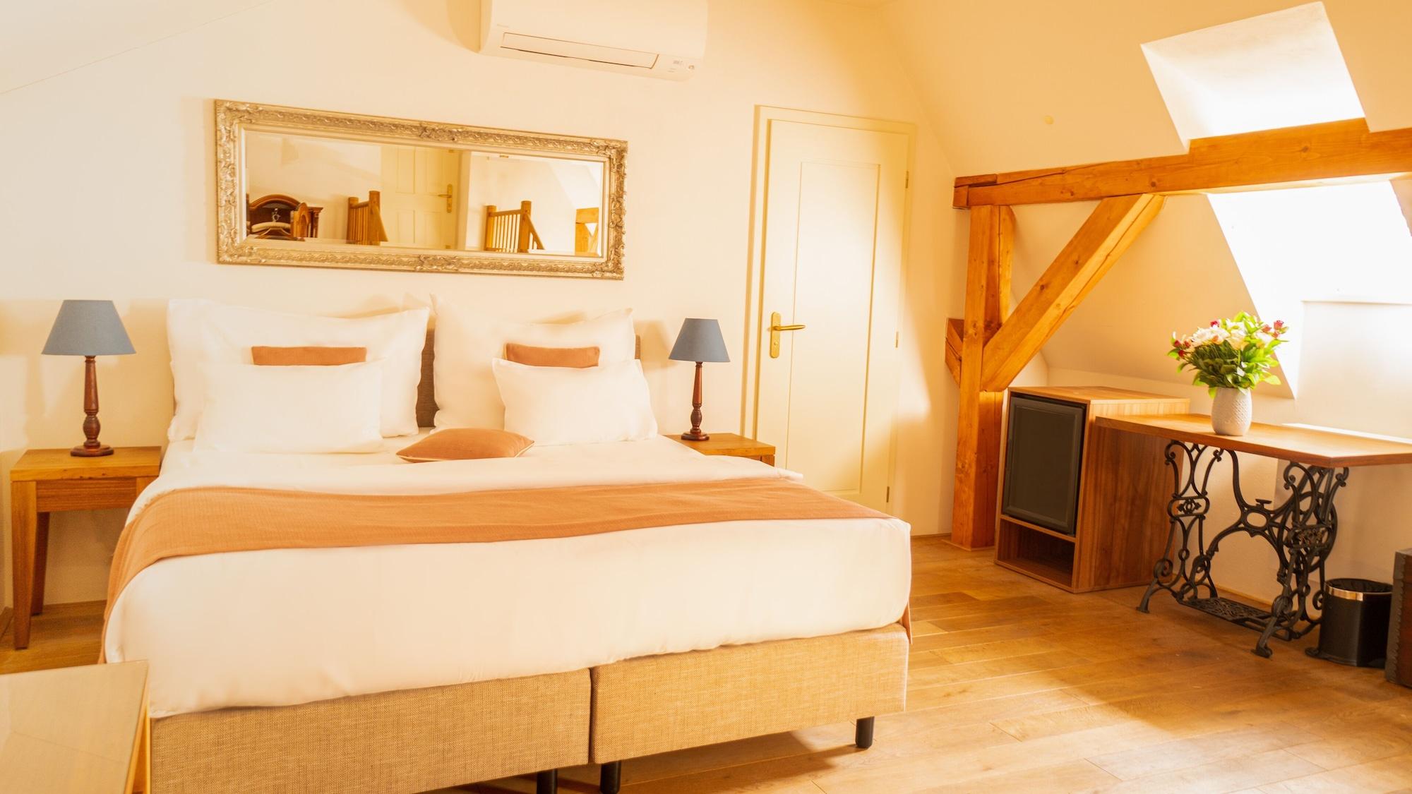 Hotel Golden Key Prague Castle Bagian luar foto