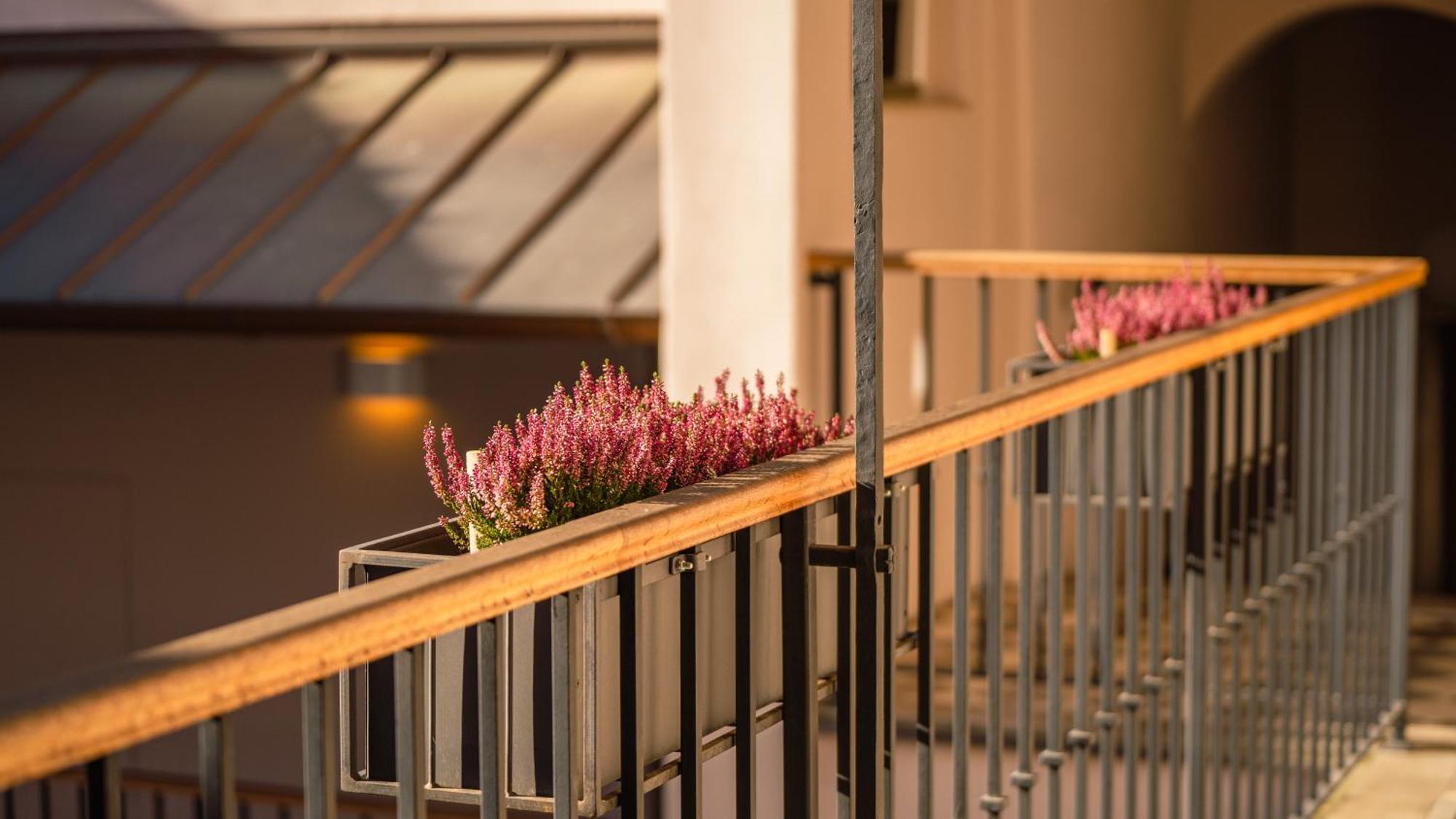 Hotel Golden Key Prague Castle Bagian luar foto